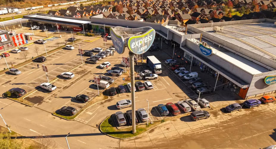 Oportunidad de arriendo en Strip Center Puerto Curauma
