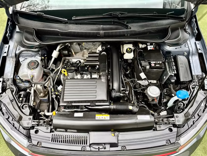VOLKSWAGEN POLO POLO 1.4 TSI AT GTS - 2025 | 2918