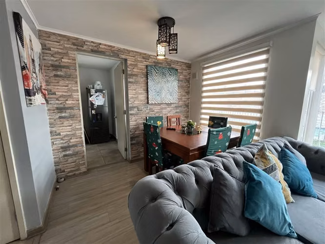 Casa en arriendo en Padre Hurtado 3 dormi 1 estar 3 baños
