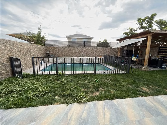 Casa en arriendo en Padre Hurtado 3 dormi 1 estar 3 baños