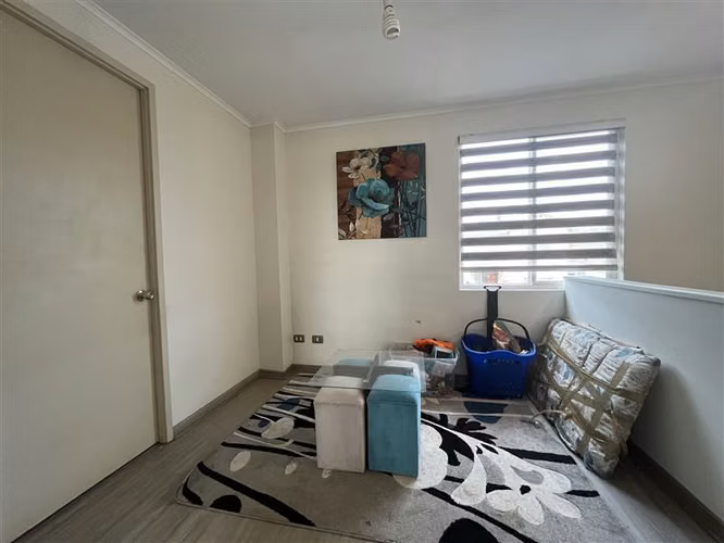 Casa en arriendo en Padre Hurtado 3 dormi 1 estar 3 baños