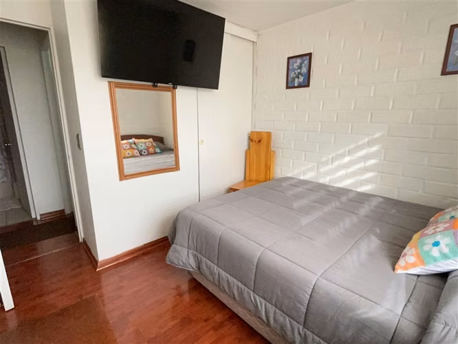 Casa en venta de 5 dorm. en Villa Alemana