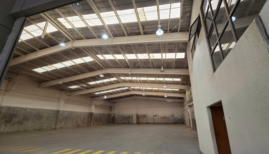 Se Vende Propiedad Comercial en Talagante – Excelente Ubicación y Gran Capacidad Operativa - Imagen 19