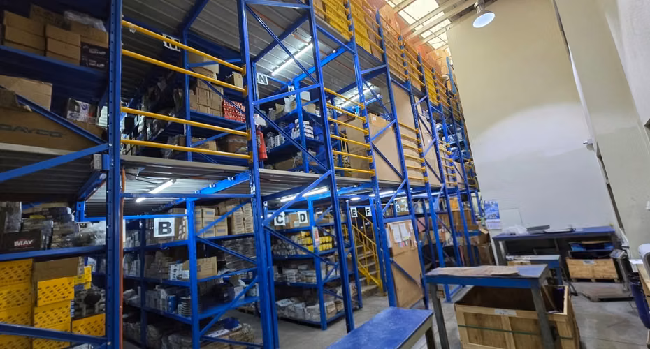 Se Vende Propiedad Comercial en Talagante – Excelente Ubicación y Gran Capacidad Operativa