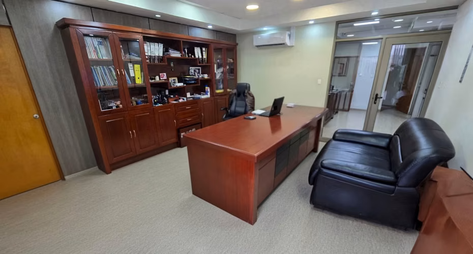 Se Vende Propiedad Comercial en Talagante – Excelente Ubicación y Gran Capacidad Operativa