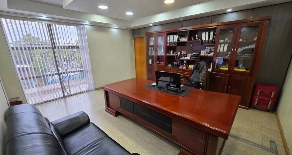 Se Vende Propiedad Comercial en Talagante – Excelente Ubicación y Gran Capacidad Operativa