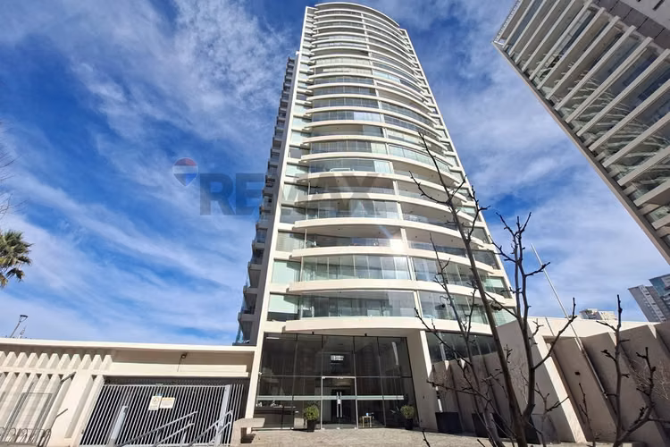 Exclusivo 2d/2b en costas de montemar