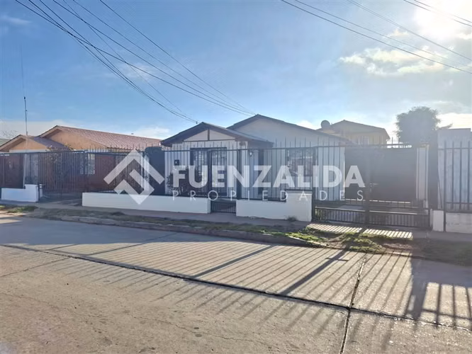 Casa en arriendo de 3 dorm. y 2 baños en Coquimbo