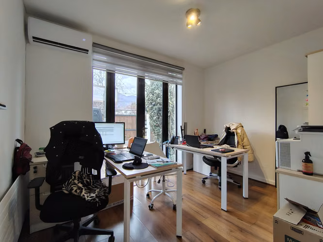 Gran casa Comercial o Residencial