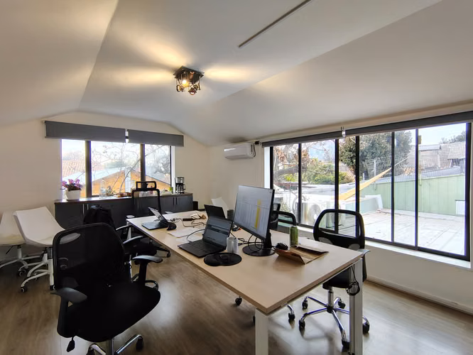 Gran casa Comercial o Residencial