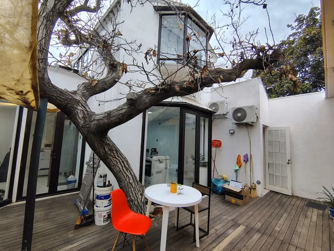 Gran casa Comercial o Residencial