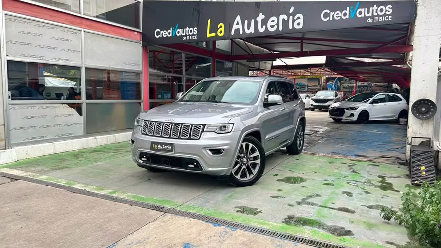 Jeep Grand Cherokee Overland 4X4 5.7 AUT (2018)