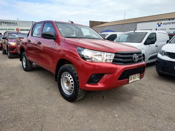 TOYOTA HILUX 2023 - Imagen 3