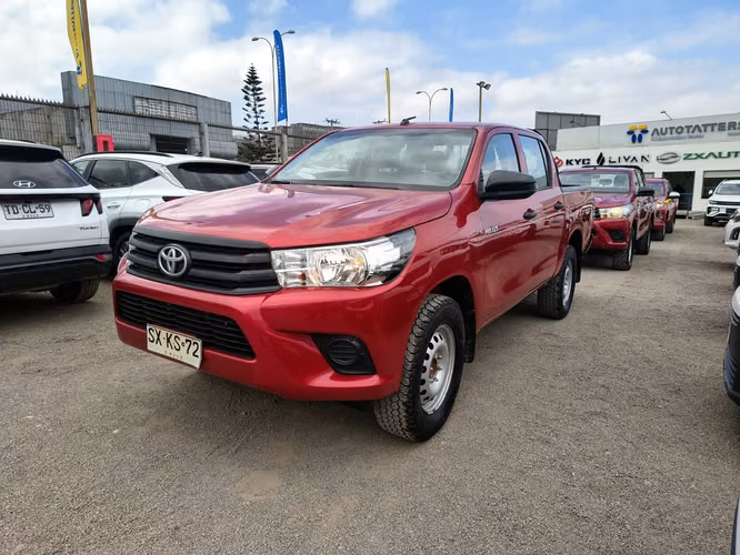 TOYOTA HILUX 2023