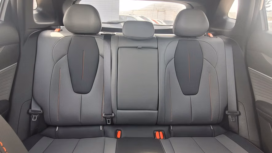 Geely CITYRAY 1.5 FULL AUT. 1.5 • 4x2 • Automática • 2026 - Imagen 12