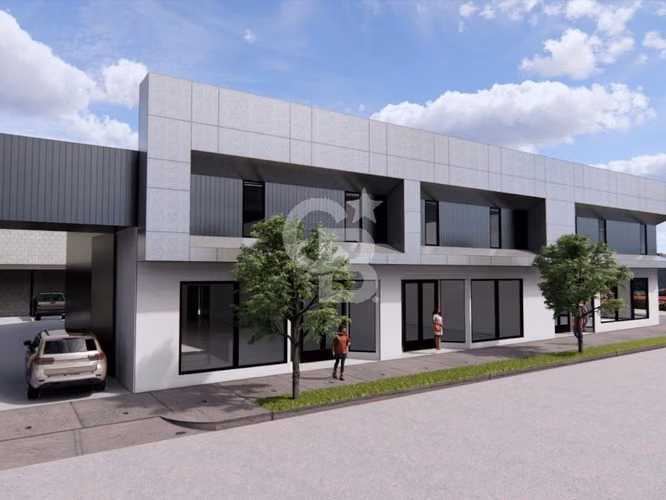 Oficinas Céntricas con Bodegas y Estacionamiento