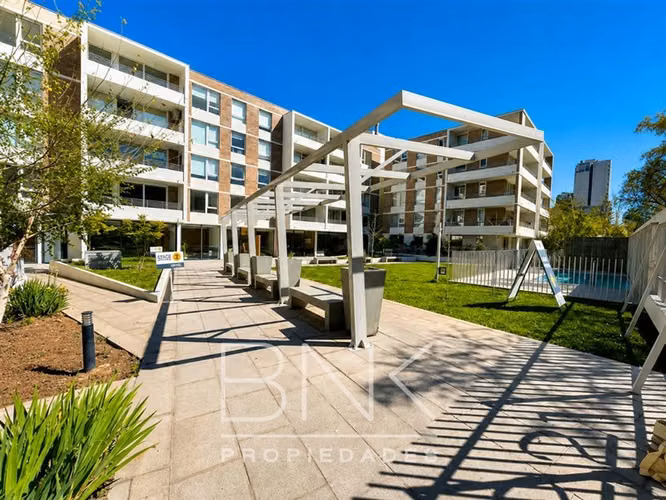 Depto Arriendo 1 dormitorio amplio jardín. Santa Julia 221
