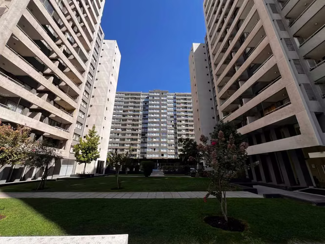Venta Dpto El Llano | 2D + 2B + Estac | 2.990 UF (178209)