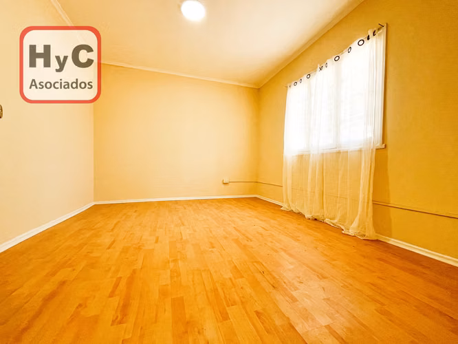Céntrica Casa en Quillota | 2h1b y Patio - Imagen 3