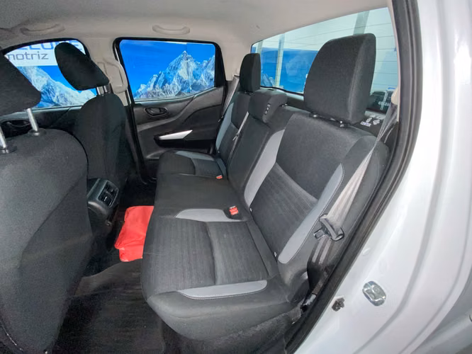 NAVARA SE 4X4 TDGB48-SANTIAGO