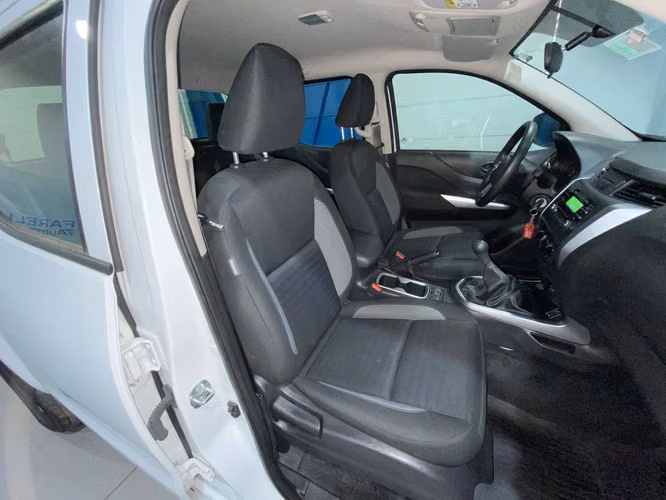 NAVARA SE 4X4 TDGB48-SANTIAGO