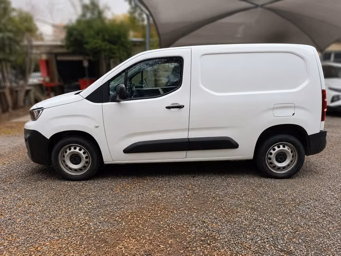 PEUGEOT PARTNER L1 - 2023 | 2898