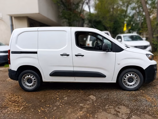PEUGEOT PARTNER L1 - 2023 | 2898