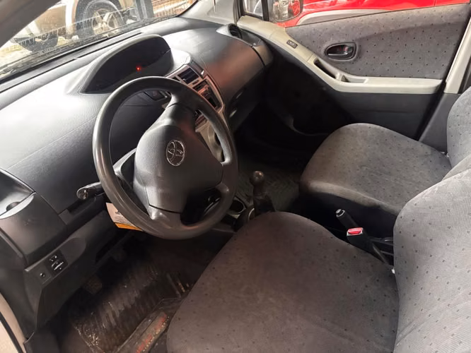 TOYOTA YARIS SPORTS 2010 AIRE AC TRANSFERIBLE