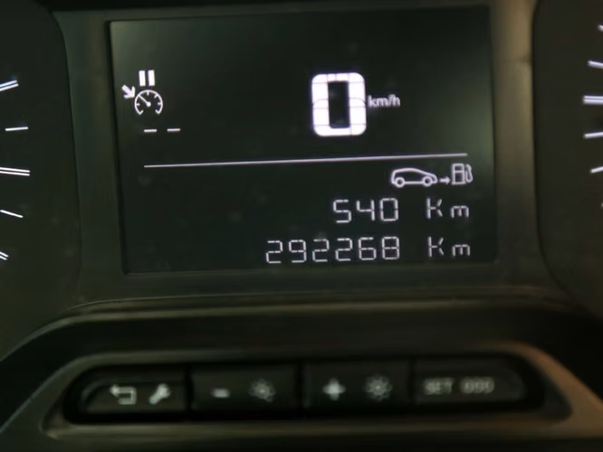 PEUGEOT PARTNER 2024