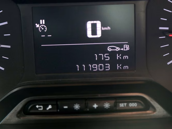 PEUGEOT PARTNER 2023