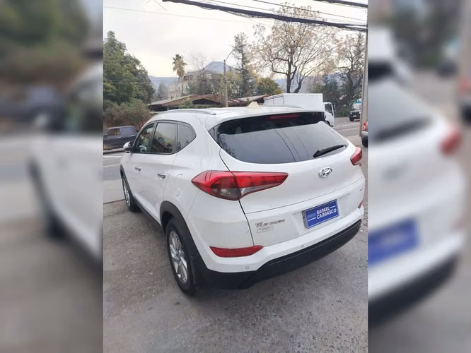 HYUNDAI TUCSON 2016
