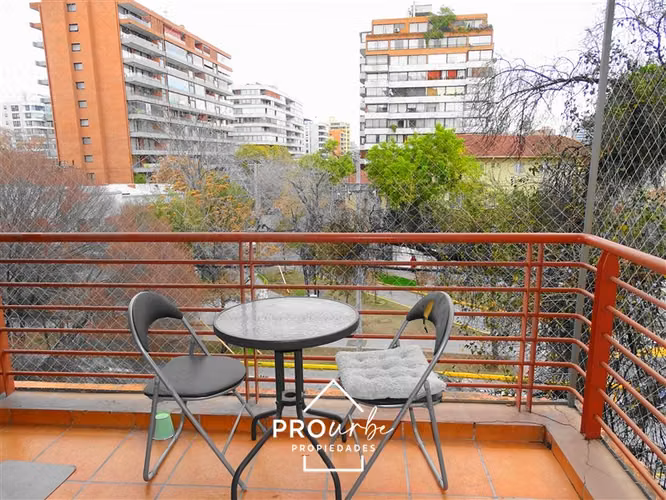 Departamento en arriendo de 2 dorm. en Providencia