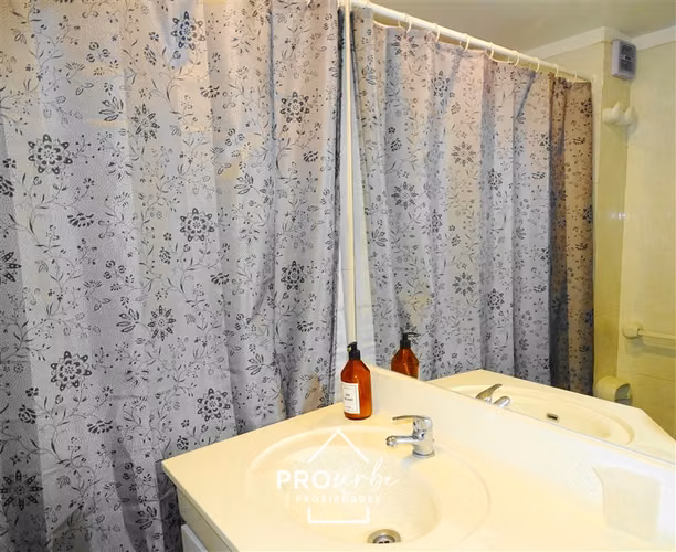 Departamento en arriendo de 2 dorm. en Providencia