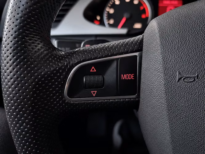 AUDI A4 1.8 T MULTI 120 HP - 2010 | 2932