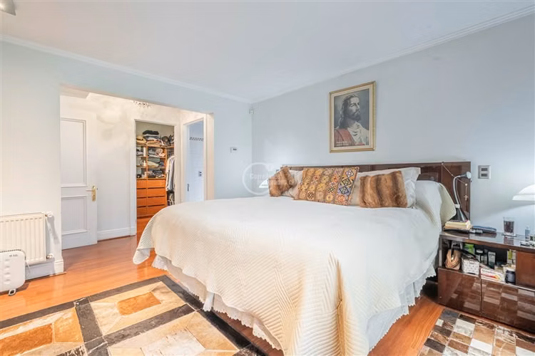 Casa en venta de 6 dorm. en Colina