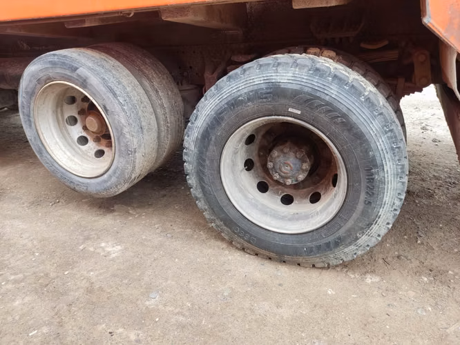 CAMION MERCEDES BENZ ATEGO ATEGO 1729 KO 48 AT