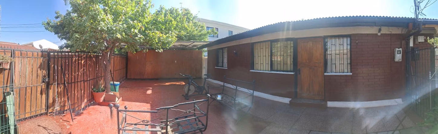 Imperdible !!! casa en venta , Excelente ubicacion a pasos del metro Las Torres. - Imagen 11
