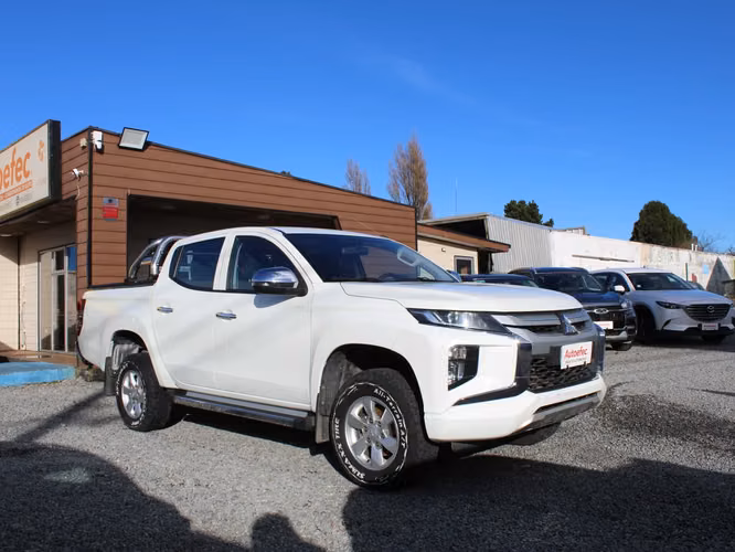 MITSUBISHI L200 KATANA CRT 2022