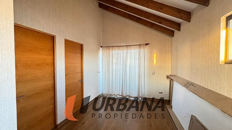 Casa ARRIENDO CASA LOTEO LA RESERVA DE CERRO GRANDE