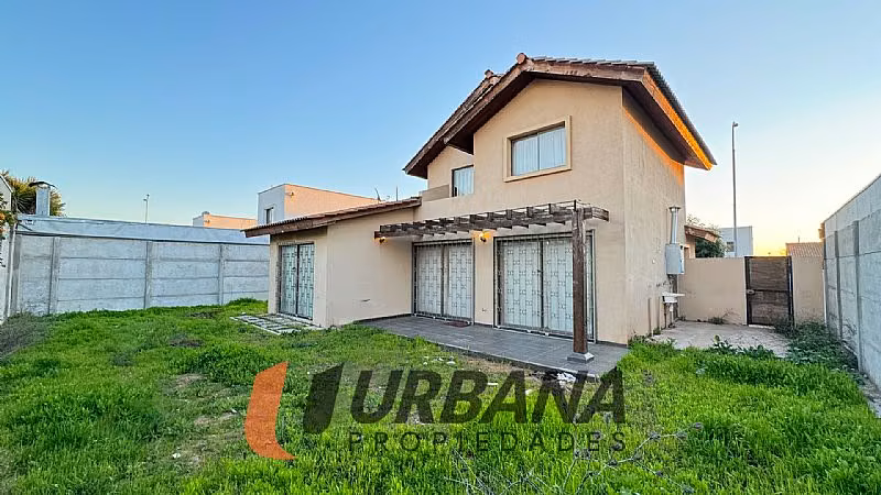 Casa ARRIENDO CASA LOTEO LA RESERVA DE CERRO GRANDE