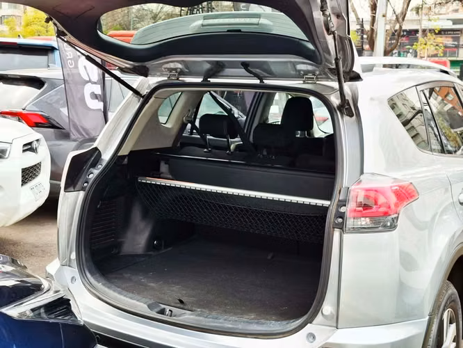 TOYOTA RAV4 2019 - Imagen 9