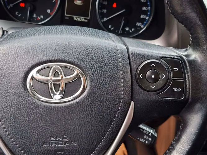 TOYOTA RAV4 2019 - Imagen 17