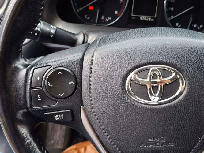 TOYOTA RAV4 2019 - Imagen 16