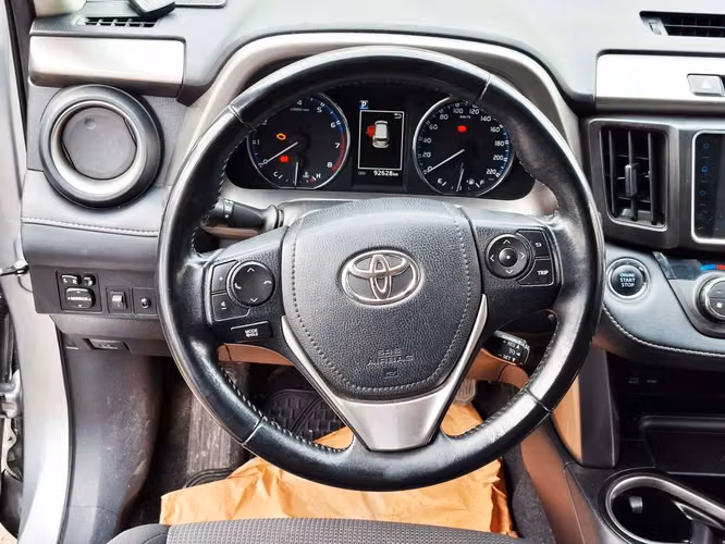 TOYOTA RAV4 2019 - Imagen 15