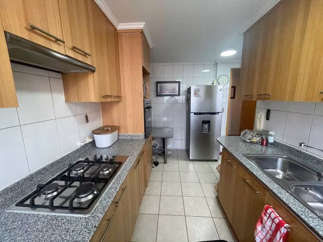 PENTHOUSE 4D 4B QUINCHO AMOBLADO LAS CONDES!! (178257)