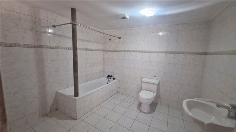 Casa en arriendo en Parcela 3 dorm en San Antonio