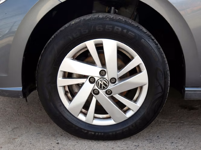 VOLKSWAGEN POLO 2025