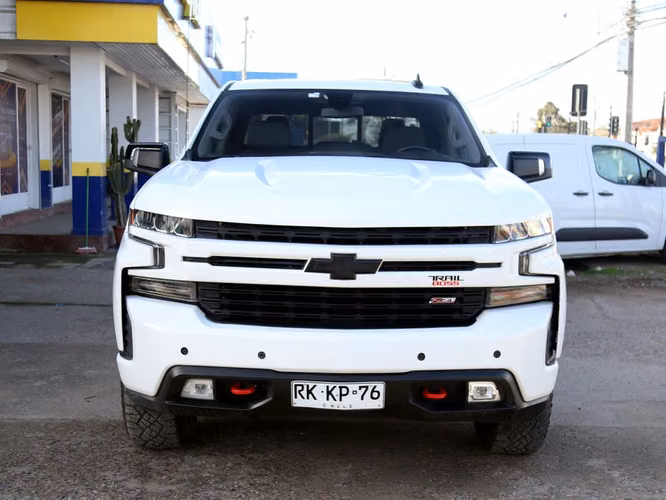 CHEVROLET SILVERADO 2022