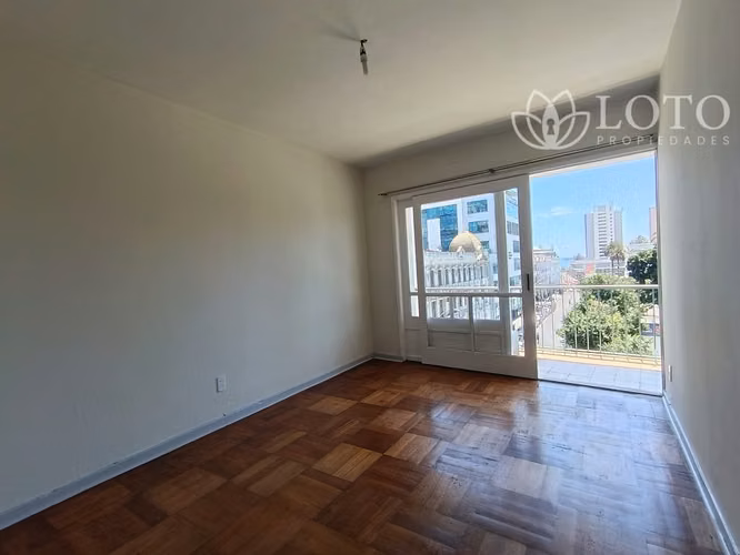 Departamento céntrico en Valparaíso, a pasos de plaza Victoria