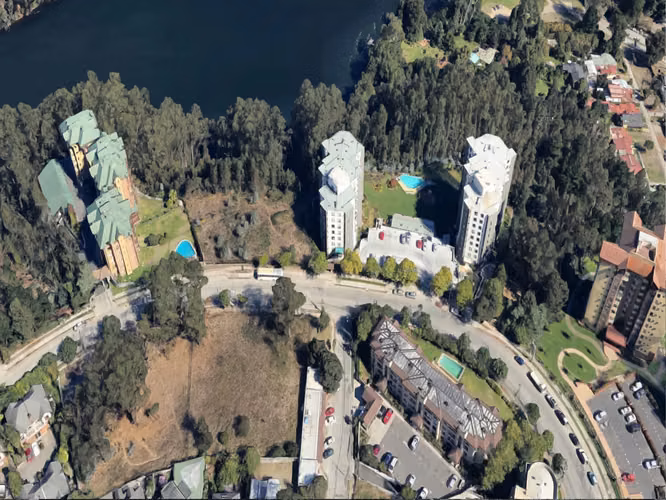 Con vista Laguna Grande, para Proyecto Inmobiliario, Comercial.